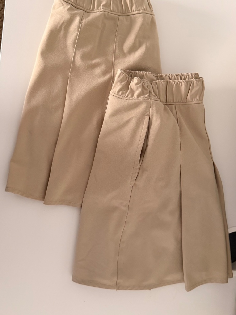 2 Abercrombie Kids Pleated Uniform Skorts Khaki Size 11/12